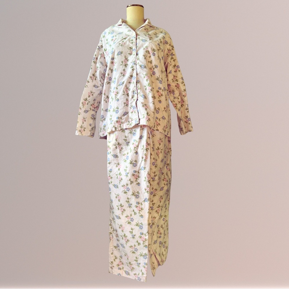 🔥SOLD🔥VINTAGE 90s Two Basic Editions Flannel Pajama Sets